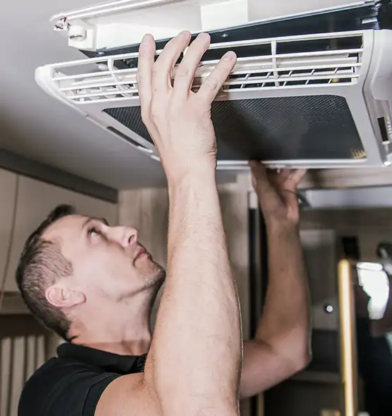  Professional Licensed And Insured Cleaners in Quincy, IL