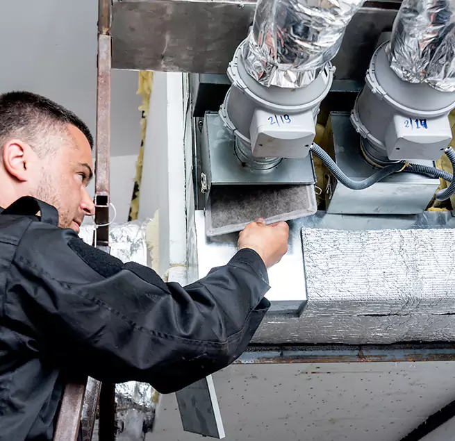 Why Homeowners & Businesses Trust Us in Quincy, IL?