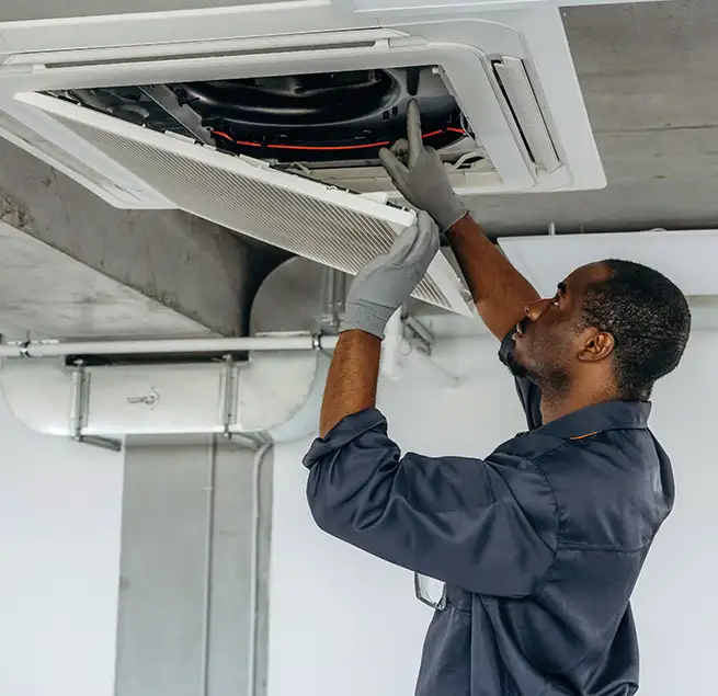 Why Homeowners & Businesses Trust Us in Quincy, IL?